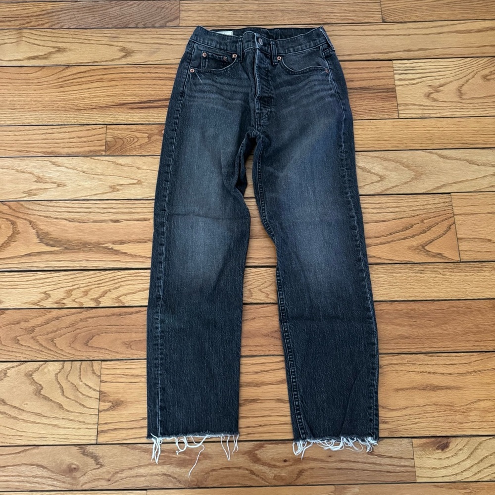 Gap Sz27/4R Cheeky straight high rise black wash cotton denim women’s jeans